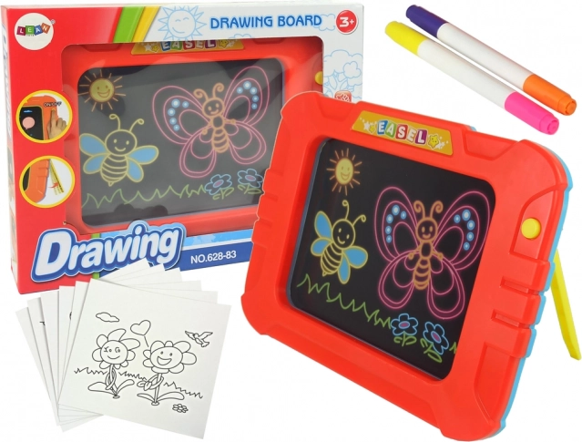 Magische verlichte bord met sjablonen en stiften