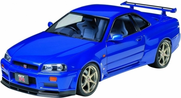 Kunststof model van de Nissan Skyline GT‑R V