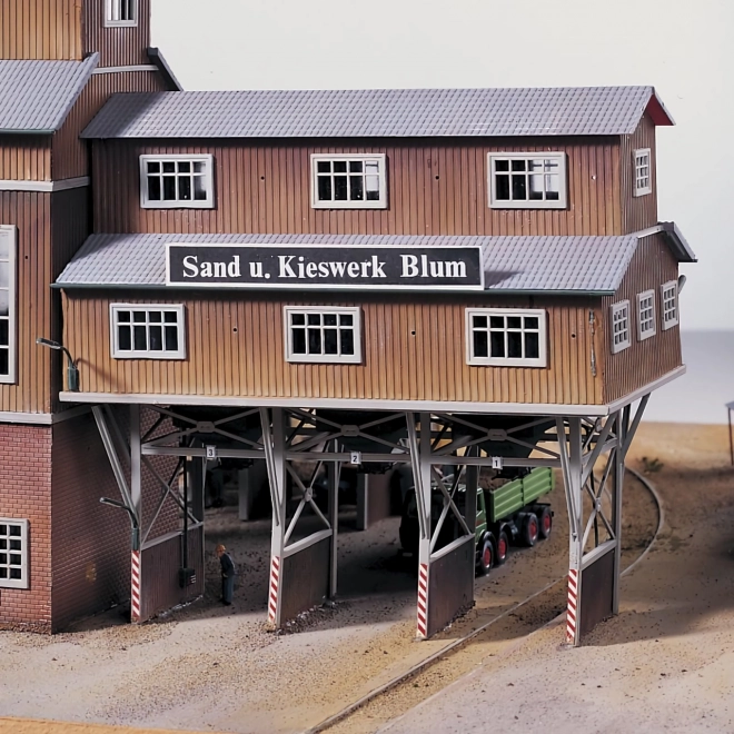 Piko Authentic Edition Laadbrug zandgroeve E. Blum - 61123