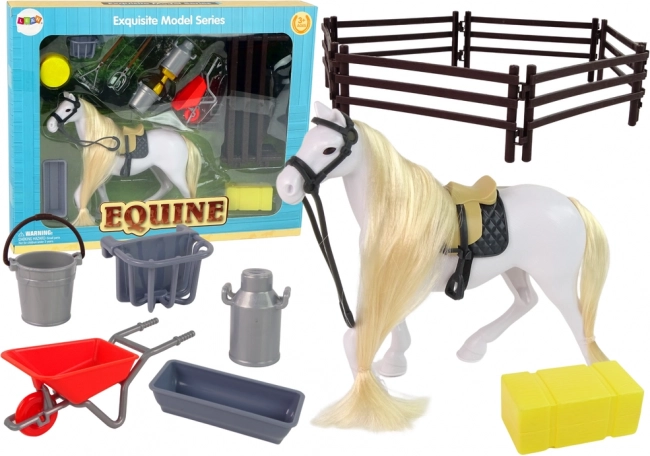 Paardenfiguur met kamhaar en accessoires