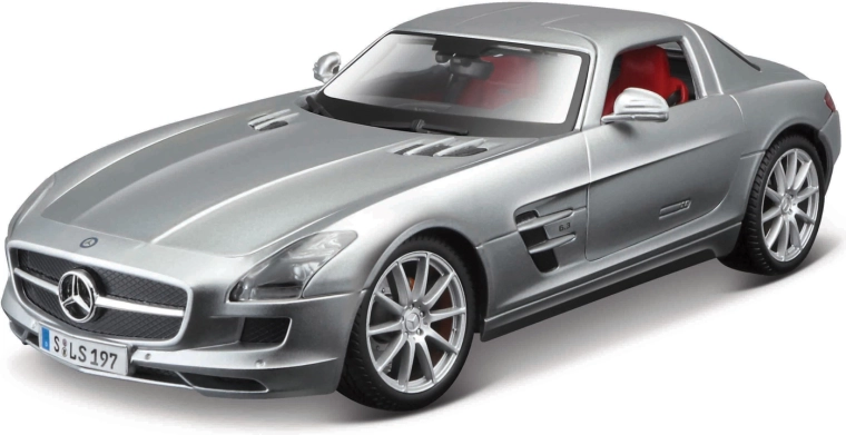Maisto Mercedes-Benz SLS AMG zilverkleurig model 1:18
