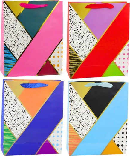 Papieren cadeauzak met geometrische patronen 32 × 26 × 12 cm