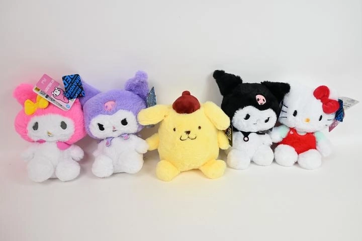 Hello Kitty Fluffy pluchen knuffel 18 cm