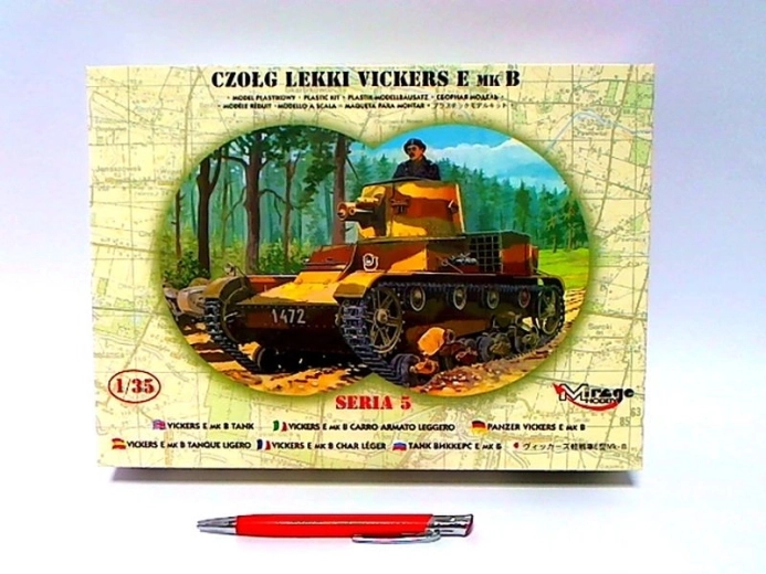 Mirage Hobby plastic model tank Vickers E MKB S05