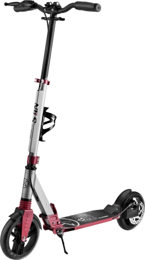 Step NILS Extreme met schijfrem en LED-wielen