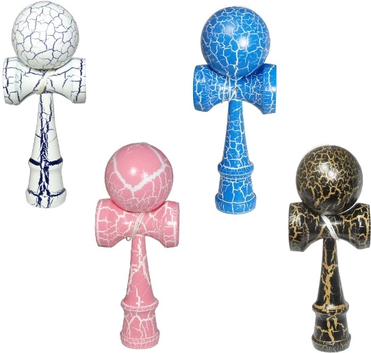 Kendama – traditionele Japanse houten speelgoed, kleurrijke mix