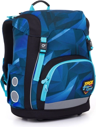 Topgal schooltas Kira snel en furieus