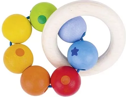 Heimess houten rammelaar voor in de hand – twee ringen