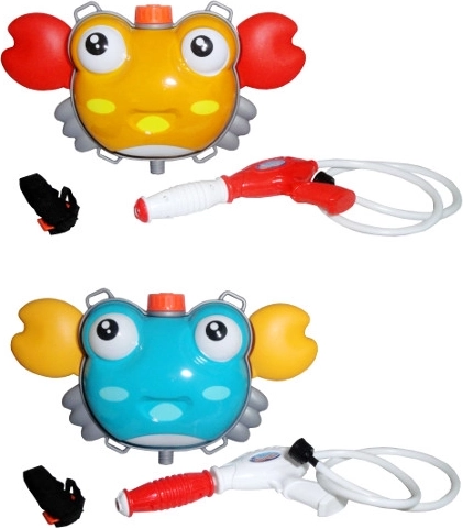 Waterpistool met rugzakreservoir in de vorm van een krab