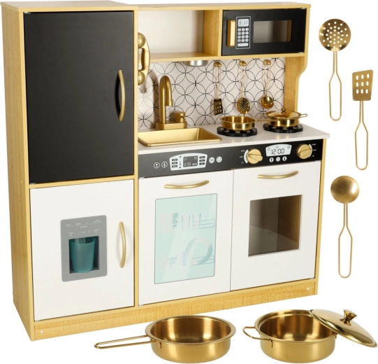 Houten kinderlijke keuken met koelkast en bord LULILO