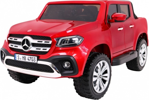 Elektrische kinderauto MERCEDES-BENZ X-Class gelakt – rode pickup