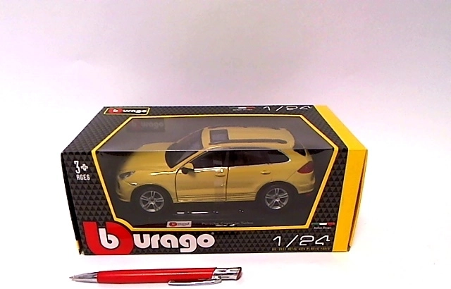 Bburago Porsche Cayenne Turbo geel 1:24