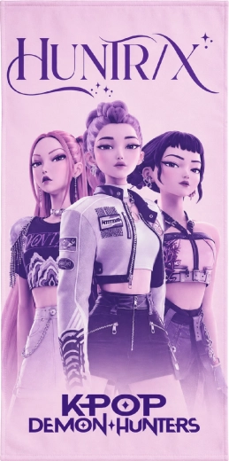 Sneldrogende kinderbadhanddoek K-Pop Demon Hunters Huntrix 70 × 140 cm, roze-paars