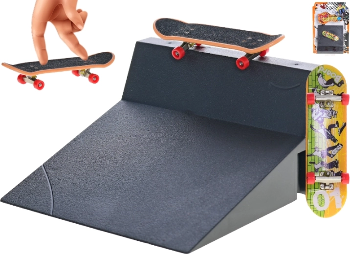 Mini metalen skateboard met ramp 9,5 cm