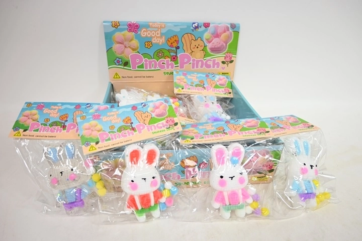 Gniotek antistress knijp- en squishy speelgoed konijntje 10 cm