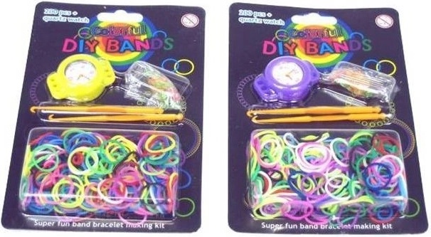 Set om armbanden te maken met elastiekjes en een horloge