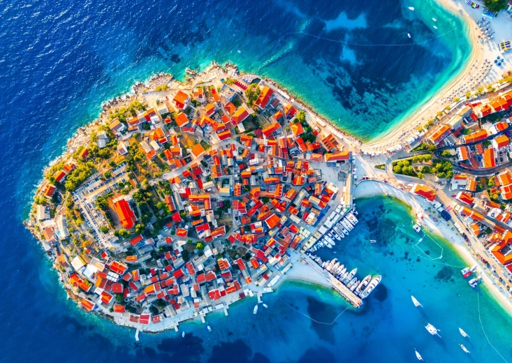 Enjoy puzzel luchtfoto van Primošten Kroatië 1000 stukjes