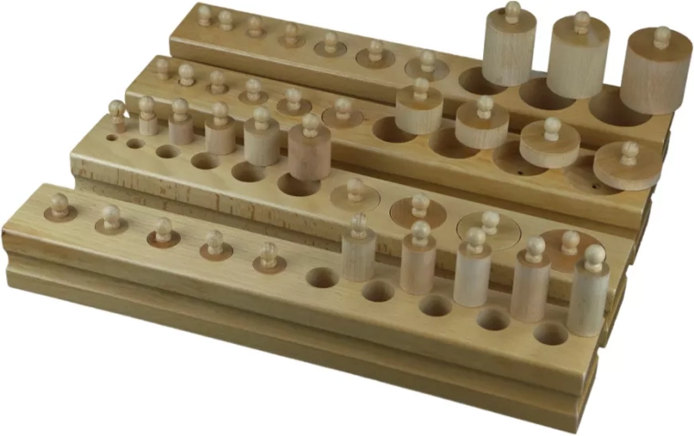 Cilinders met knopjes Moyo Montessori