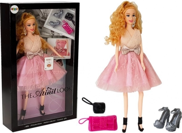 Pop model blondine 28 cm met handtas en pumps