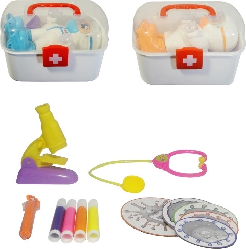 Kinderdokterset met koffer