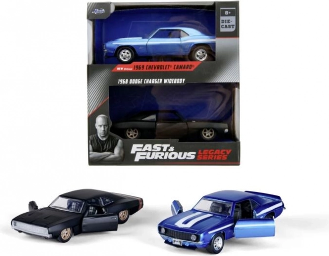 Fast & Furious – dubbele set Chevrolet Camaro 1969 en Dodge Charger Wide Body 1968 1:32