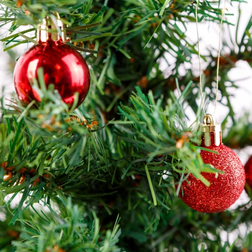Set rode kerstballen voor de kerstboom, 17 stuks