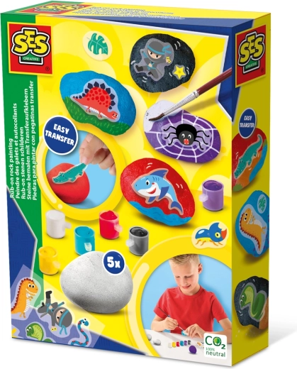 Steentjes beschilderen met stickers