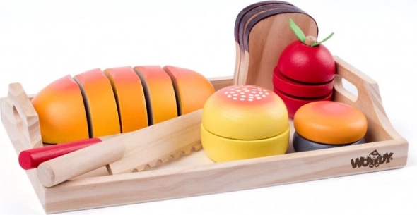 Houten set voor het snijden van ontbijt