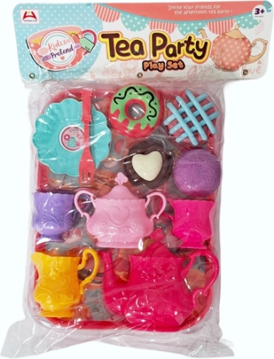 Kinderkeukenset met servies en etenswaren