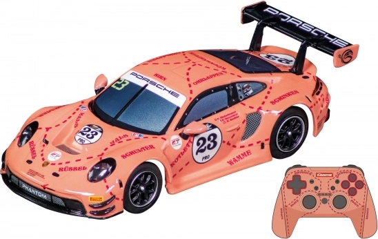 Porsche 911 GT3 R Phantom Global Racing met controller