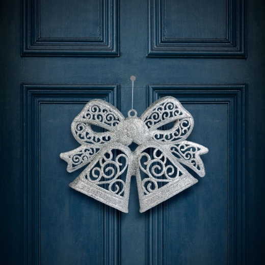 Kerstdecoratie strik om op te hangen, zilver, 35 cm