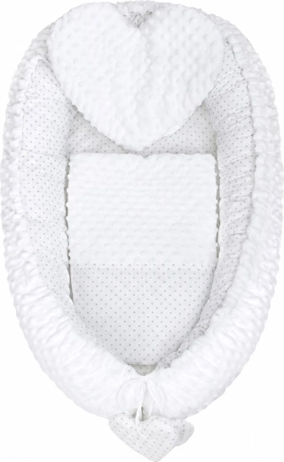 Luxe babynestje New Baby Minky hartje wit met kussentje en dekentje