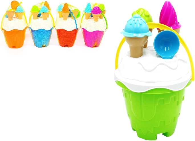 Zandset Kasteel met ijsjes voor in het zand