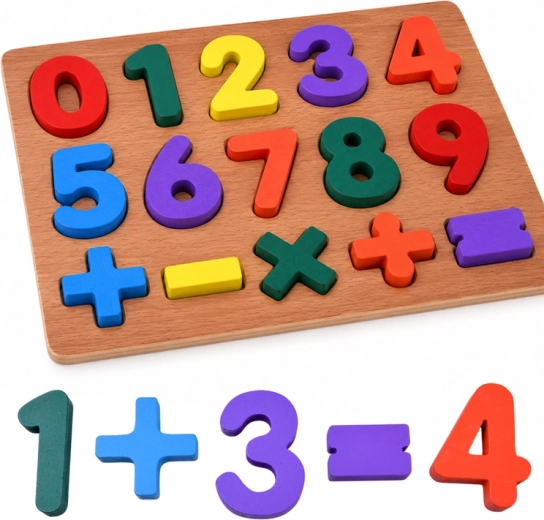 Houten educatieve puzzel met cijfers en wiskundige symbolen