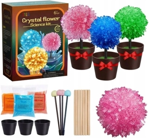 Magische kristallen boom met bloemen