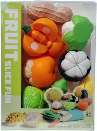 Kinder snijset fruit en groente