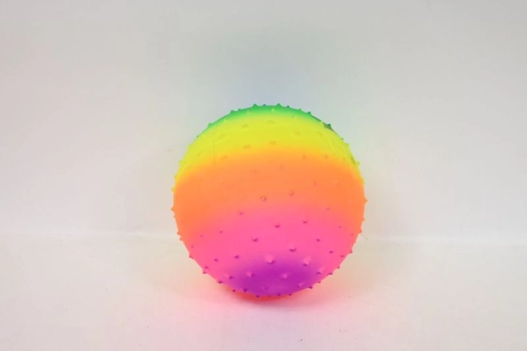Regenboogbal met noppen 23 cm (9")