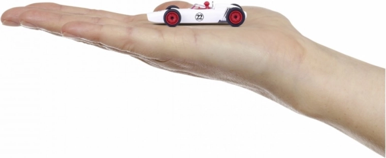 Compact metalen autootje voor in de hand
