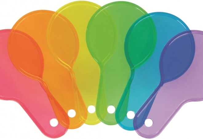 Kleurige plastic glaasjes voor kinderen