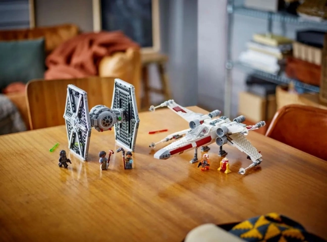 LEGO Star Wars 75393 TIE Fighter en X-Wing - gecombineerde bouwset