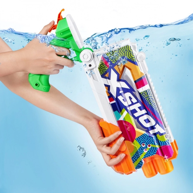 Snelvullende pomp met waterstraal