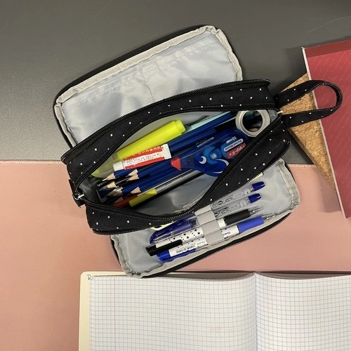 Driedubbele etui - zwarte Maaleo 24511