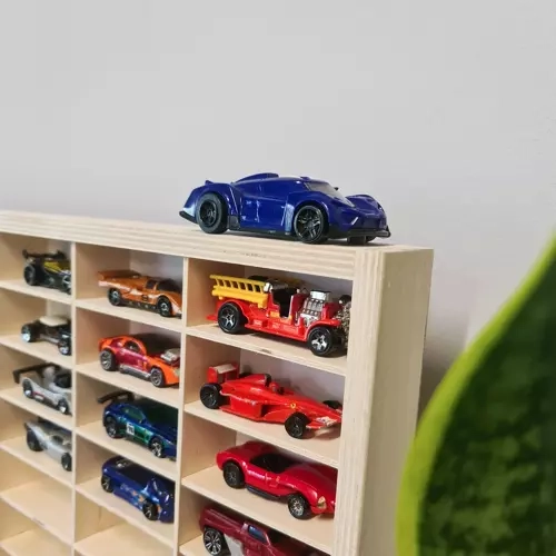 Houten plank voor autootjes