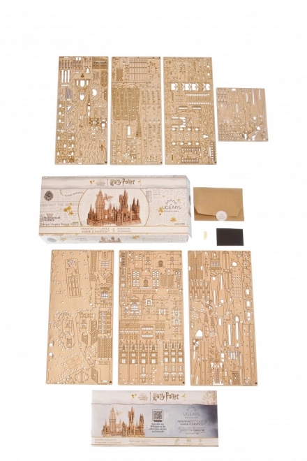 Ugears 3D houten mechanische puzzel Kasteel Zweinstein, Harry Potter