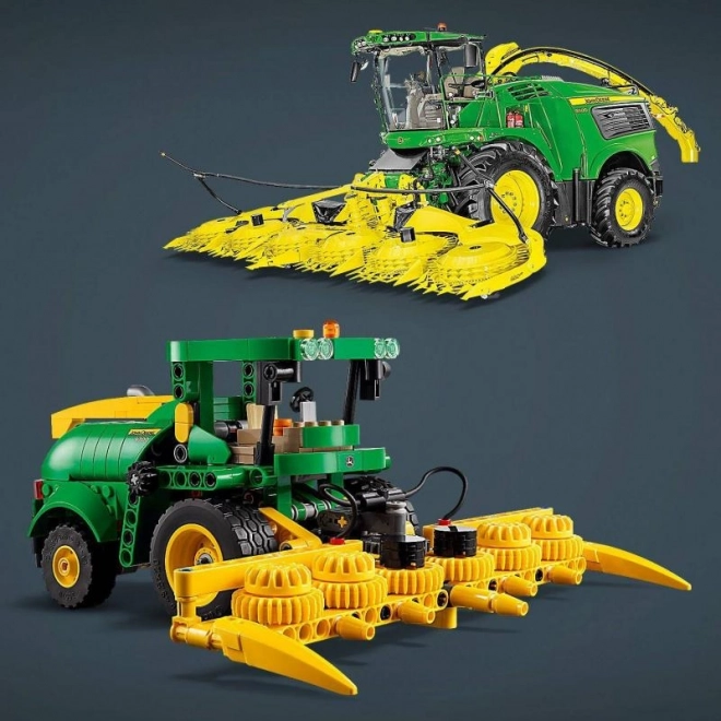 LEGO® Technic 42168 John Deere 9700 Veldhakselaar