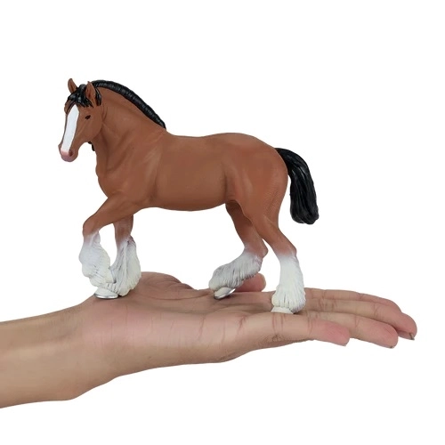 Mojo Cydesdale bruin paard