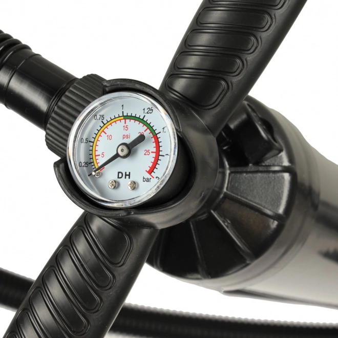 Handpomp met manometer voor pompen