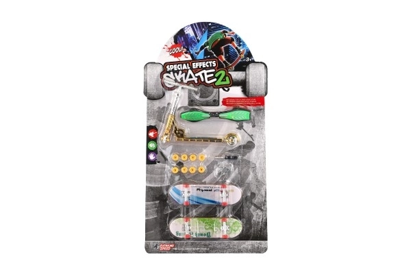 Set skateboard schroef, vingerstep, waveboard van plastic met accessoires mix soorten op kaart 16x30cm