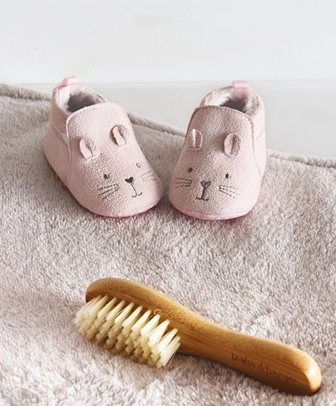 Doudou Eerste Schoentjes 0-6 mnd. roze