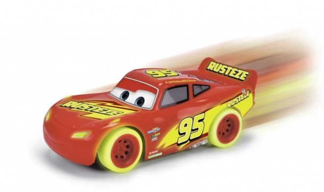 RC Auto's Blesk McQueen Turbo Glow Racers 1:24, 2-kanaals